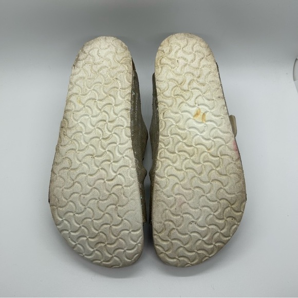 Birkenstock Silver Holographic Arizona Sandal Size 34 - Picture 5 of 6